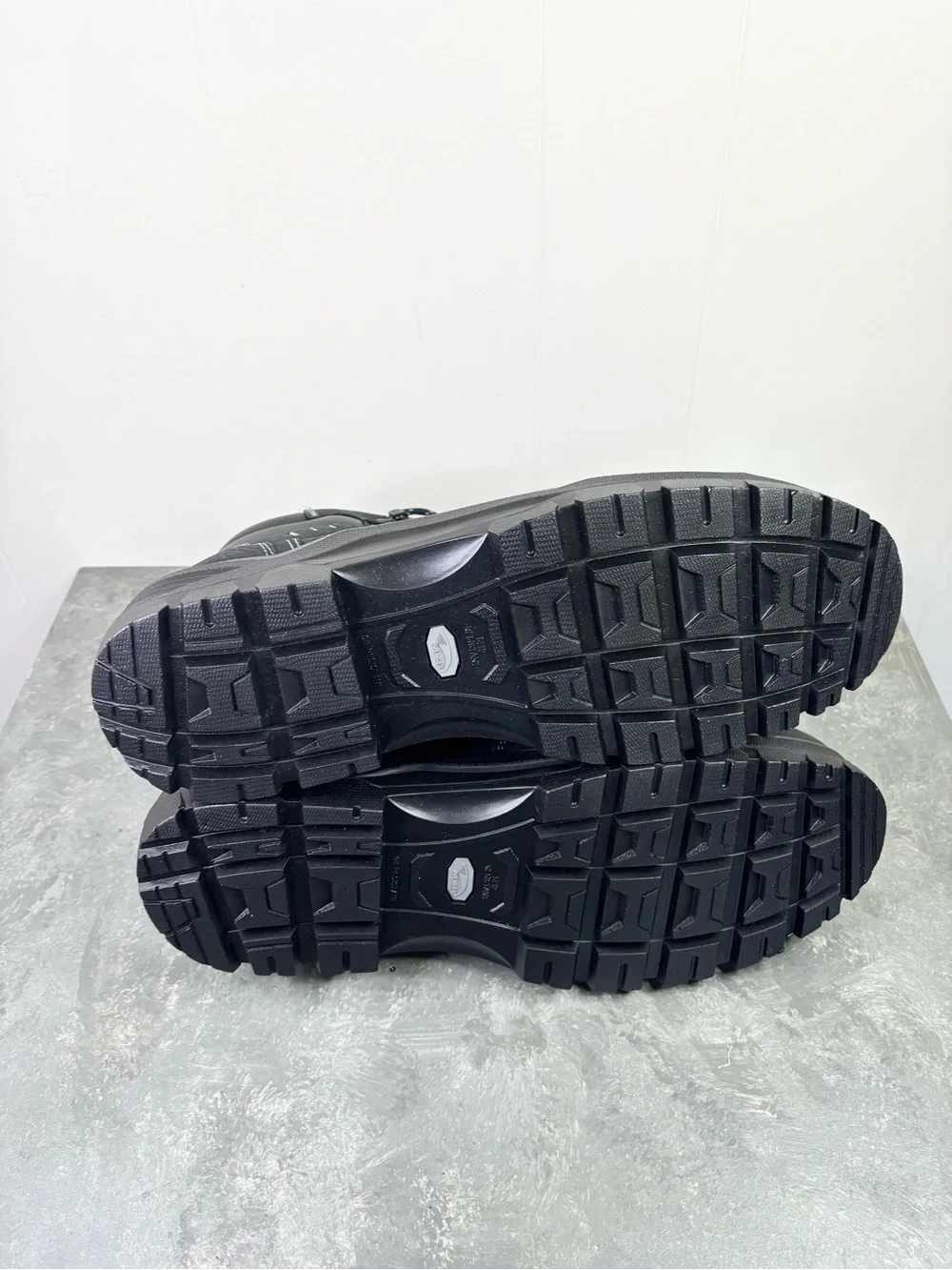 AVENGER MEN'S BLACK FOUNDATION WORK BOOTS COMPOSITE TOE size 15 new